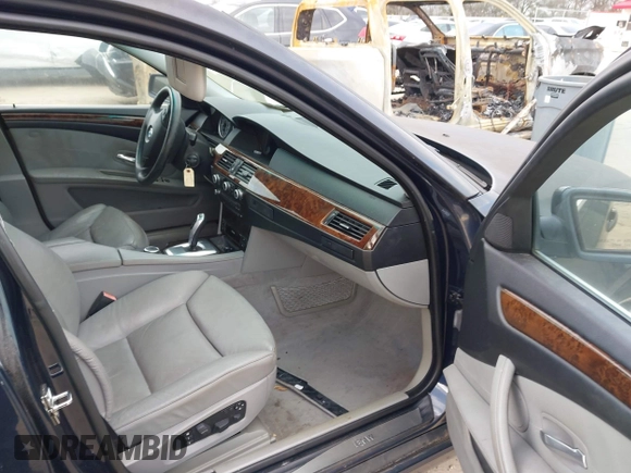 2008 BMW 5 Series 535i with VIN WBANW13518CN57332, listed as a IAAI auction lot 41538155 with 150,466 mi miles and . Bid and sale history available at carsss.com. Image 5.