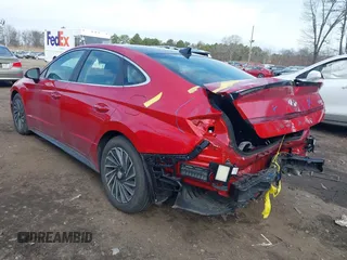 2020 Hyundai Sonata Hybrid Limited with VIN KMHL54JJ3LA010903, listed as a IAAI auction lot 41868242 with 3,138 mi miles. Bid and sale history available at carsss.com. Image 3.
