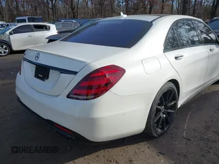 2018 Mercedes-Benz S 560 with VIN WDDUG8DB1JA418379, listed as a IAAI auction lot 41604377 with 71,993 mi miles and . Bid and sale history available at carsss.com. Image 16.