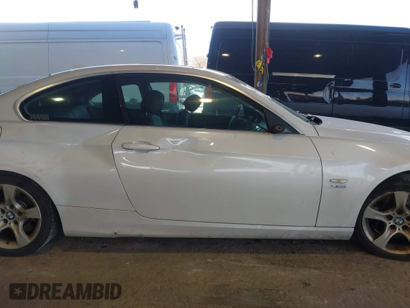 2013 BMW 3 Series 335i xDrive with VIN WBAKF9C5XDE672706, listed as a IAAI auction lot 41655252 with 166,402 mi miles and . Bid and sale history available at DreamBid. Image 14.