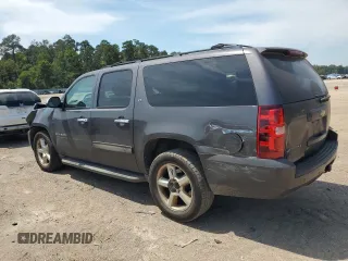 2010 Chevrolet Suburban LT with VIN 1GNUCJE08AR282271, listed as a Copart auction lot 69958304 with 252,836 mi miles and Salvage Title. Bid and sale history available at carsss.com. Image 2.