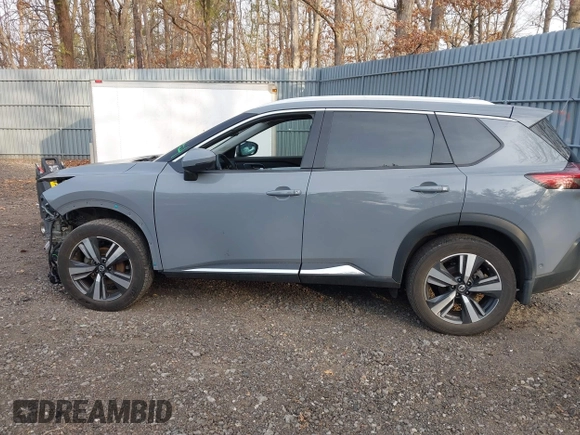 2021 Nissan Rogue Platinum with VIN JN8AT3DD4MW304014, listed as a IAAI auction lot 41768292 with 60,540 mi miles. Bid and sale history available at carsss.com. Image 14.