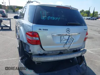 2007 Mercedes-Benz M 500 с VIN 4JGBB75E77A208800, выставлен на аукционе IAAI как лот 42478141 с пробегом 157 840 миль миль и . История ставок и продаж доступна на DreamBid. Изображение 6.