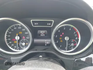 2016 Mercedes-Benz GL with VIN 4JGDF6EE7GA673861, listed as a IAAI auction lot 41803302 with 74,670 mi miles. Bid and sale history available at carsss.com. Image 7.