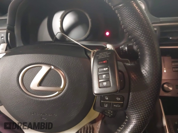 2018 Lexus IS 350 z VIN JTHCZ1D2XJ5014964, wystawiony jako IAAI lot #41722586 z przebiegiem 73 884 mil mil oraz . Historia ofert i sprzedaży dostępna na DreamBid. Obrazek 11.