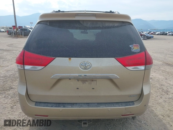 2013 Toyota Sienna XLE AAS with VIN 5TDYK3DC1DS333877, listed as a IAAI auction lot 40481401 with 183,658 mi miles and . Bid and sale history available at carsss.com. Image 17.