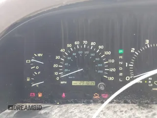 1999 Lexus LX 470 with VIN JT6HT00W8X0068157, listed as a IAAI auction lot 41955366 with 291,014 mi miles and . Bid and sale history available at DreamBid. Image 7.