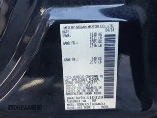 2014 Nissan Altima 2.5 with VIN 1N4AL3AP7EC410329, listed as a IAAI auction lot 40676400 with 153,626 mi miles. Bid and sale history available at carsss.com. Image 9.