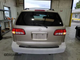 2003 Toyota Sienna LE with VIN 4T3ZF13C03U520118, listed as a Copart auction lot 81980534 with 234,880 mi miles and Salvage Title. Bid and sale history available at carsss.com. Image 6.