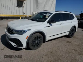 2022 Volkswagen Tiguan SE R-Line Black z VIN 3VVCB7AX1NM038645, wystawiony jako Copart lot #53868295 z przebiegiem 78 371 mil mil oraz Szkoda całkowita • Salvage title. Historia ofert i sprzedaży dostępna na DreamBid. Obrazek 1.