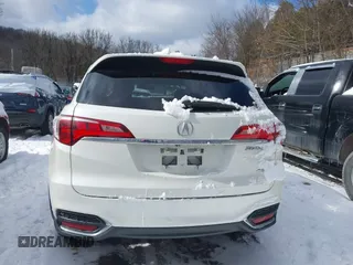 2018 Acura RDX w/Technology Pkg with VIN 5J8TB4H5XJL009580, listed as a IAAI auction lot 41592237 with 1 mi miles. Bid and sale history available at carsss.com. Image 17.