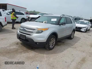 2012 Ford Explorer XLT z VIN 1FMHK7D84CGA53376, wystawiony jako IAAI lot #42050839 z przebiegiem 204 314 mil mil oraz . Historia ofert i sprzedaży dostępna na DreamBid. Obrazek 2.