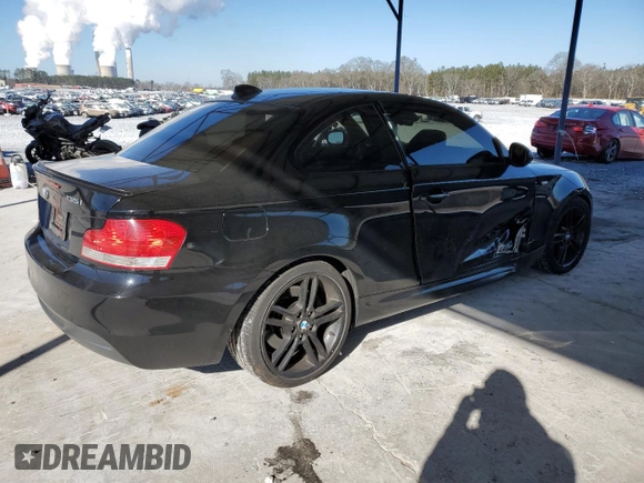 2010 BMW 1 Series 135i with VIN WBAUC7C5XAVK96283, listed as a Copart auction lot 41792315 with 142,364 mi miles and Salvage Title. Bid and sale history available at carsss.com. Image 3.