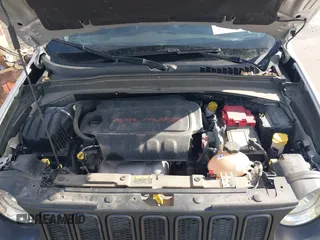 2018 Jeep Renegade Trailhawk with VIN ZACCJBCB6JPH69309, listed as a IAAI auction lot 41648170 with 52,254 mi miles. Bid and sale history available at carsss.com. Image 10.
