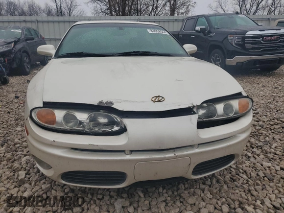 2002 Oldsmobile Aurora z VIN 1G3GS64C324168436, wystawiony jako Copart lot #84952644 z przebiegiem 152 785 mil mil oraz Czysty tytuł • Clean title. Historia ofert i sprzedaży dostępna na DreamBid. Obrazek 5.