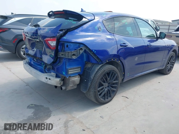 2020 Maserati Levante S with VIN ZN661YUS3LX353537, listed as a IAAI auction lot 42244904 with 60,841 mi miles and . Bid and sale history available at DreamBid. Image 4.