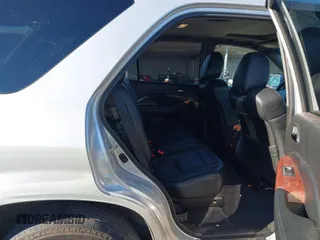 2004 Acura MDX Touring Pkg w/Navigation with VIN 2HNYD18804H546977, listed as a IAAI auction lot 41345964 with 161,856 mi miles. Bid and sale history available at carsss.com. Image 8.
