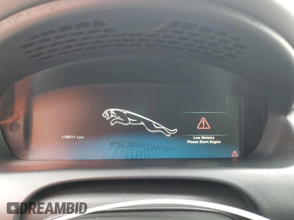 2014 Jaguar XJ with VIN SAJWA2EKXEMV64494, listed as a Copart auction lot 82634004 with 119,811 mi miles and Clean title. Bid and sale history available at DreamBid. Image 9.