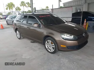 2012 Volkswagen Jetta TDI w/Sunroof & Nav with VIN 3VWPL7AJ2CM685543, listed as a IAAI auction lot 42657391 with 122,118 mi miles and . Bid and sale history available at DreamBid. Image 1.