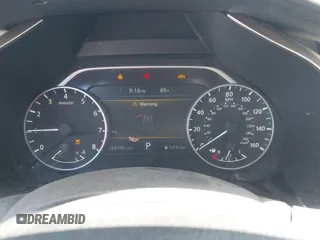 2015 Nissan Murano Platinum z VIN 5N1AZ2MG7FN239212, wystawiony jako IAAI lot #42256318 z przebiegiem 184 798 mil mil oraz . Historia ofert i sprzedaży dostępna na DreamBid. Obrazek 7.