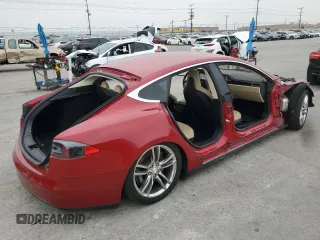 2013 Tesla Model S with VIN 5YJSA1AC2DFP10593, listed as a Copart auction lot 55055115 with Not Provided miles and Clean Title. Bid and sale history available at DreamBid. Image 3.