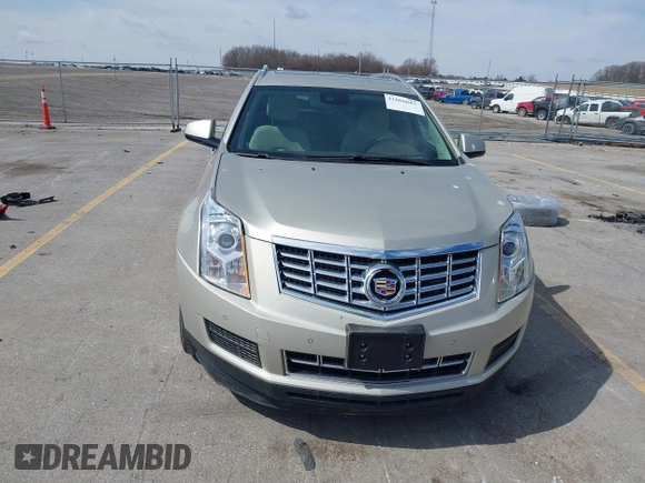 2015 Cadillac SRX Luxury Collection with VIN 3GYFNEE32FS638242, listed as a IAAI auction lot 41866683 with 32,277 mi miles. Bid and sale history available at carsss.com. Image 13.