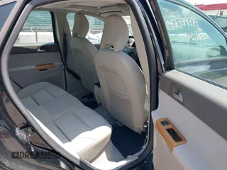 2008 Volvo S40 2.4L с VIN YV1MS390X82365795, выставлен на аукционе IAAI как лот 42399375 с пробегом 175 653 миль миль и . История ставок и продаж доступна на DreamBid. Изображение 8.