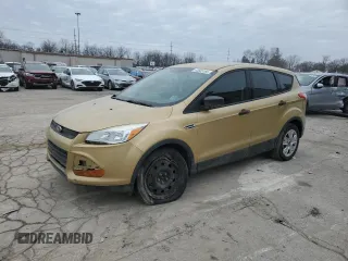 2014 Ford Escape S with VIN 1FMCU0F71EUC05389, listed as a Copart auction lot 43505165 with 151,582 mi miles and Non Repairable. Bid and sale history available at carsss.com. Image 1.