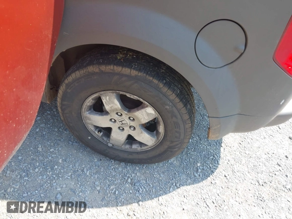 2004 Honda Element EX with VIN 5J6YH28584L026108, listed as a IAAI auction lot 42391346 with 285,776 mi miles and . Bid and sale history available at DreamBid. Image 11.