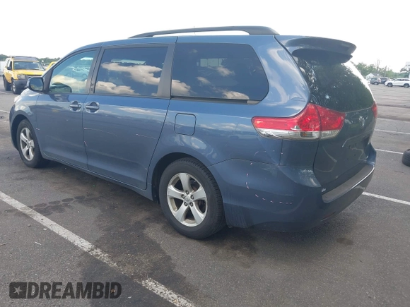 2014 Toyota Sienna LE AAS with VIN 5TDKK3DC6ES458218, listed as a IAAI auction lot 42670342 with 79,213 mi miles and . Bid and sale history available at DreamBid. Image 3.