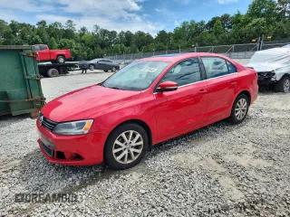 2013 Volkswagen Jetta SE with VIN 3VWDP7AJXDM357179, listed as a Copart auction lot 60118645 with 210,850 mi miles and Clean title. Bid and sale history available at DreamBid. Image 1.