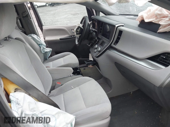 2015 Toyota Sienna LE AAS with VIN 5TDKK3DC3FS635681, listed as a IAAI auction lot 41988400 with 122,669 mi miles and . Bid and sale history available at DreamBid. Image 5.