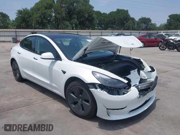 2023 Tesla Model 3 z VIN 5YJ3E1EA3PF604076, wystawiony jako IAAI lot #42181964 z przebiegiem 23 207 mil mil oraz . Historia ofert i sprzedaży dostępna na DreamBid. Obrazek 1.