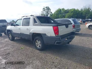 2004 Chevrolet Avalanche with VIN 3GNEC12T04G343801, listed as a IAAI auction lot 42536164 with 246,555 mi miles and . Bid and sale history available at DreamBid. Image 3.