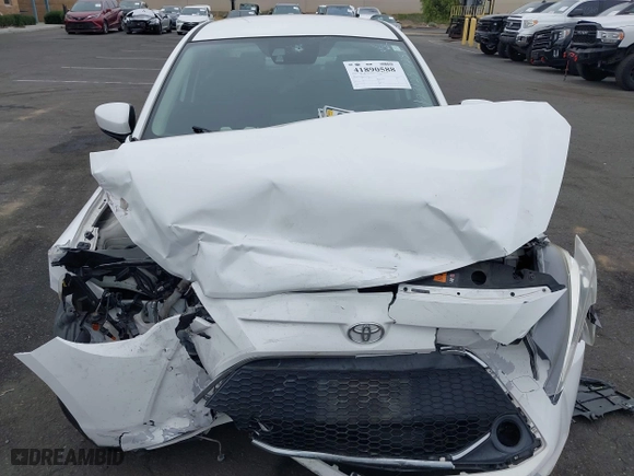 2019 Toyota Yaris Sedan L with VIN 3MYDLBYVXKY507258, listed as a IAAI auction lot 41890588 with 1 mi miles. Bid and sale history available at carsss.com. Image 11.