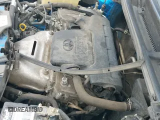 2017 Toyota RAV4 LE z VIN JTMZFREV3HJ143643, wystawiony jako IAAI lot #43016017 z przebiegiem 270 088 mil mil oraz . Historia ofert i sprzedaży dostępna na DreamBid. Obrazek 19.