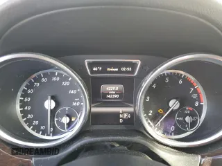 2013 Mercedes-Benz GL-Class GL 450 with VIN 4JGDF7CE9DA164455, listed as a Copart auction lot 45149255 with 142,390 mi miles and Clean Title. Bid and sale history available at carsss.com. Image 9.