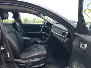 2019 Kia Optima LX z VIN 5XXGT4L32KG298796, wystawiony jako IAAI lot #42266827 z przebiegiem 89 841 mil mil oraz . Historia ofert i sprzedaży dostępna na DreamBid. Obrazek 5.