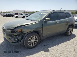 2019 Jeep Cherokee Latitude с VIN 1C4PJLCX7KD305416, выставлен на аукционе Copart как лот 56932415 с пробегом 62 168 миль миль и Списание • Salvage title. История ставок и продаж доступна на DreamBid. Изображение 1.