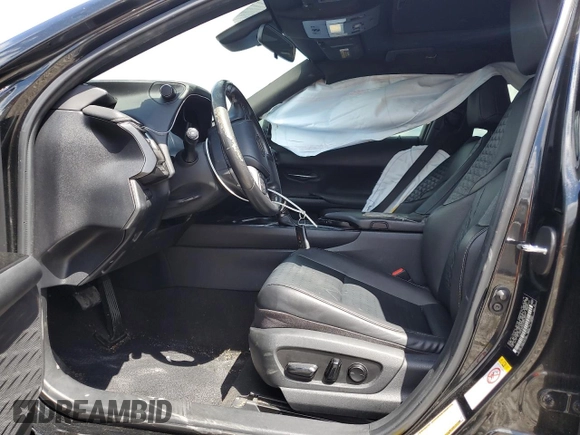 2019 Lexus UX 200 с VIN JTHY3JBH3K2005427, выставлен на аукционе Copart как лот 56240215 с пробегом 84 762 миль миль и Списание • Salvage title. История ставок и продаж доступна на DreamBid. Изображение 7.
