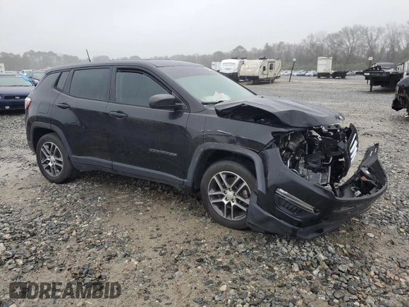 2019 Jeep Compass Sport with VIN 3C4NJCAB1KT850956, listed as a Copart auction lot 47851285 with 26,301 mi miles and Salvage title. Bid and sale history available at DreamBid. Image 4.
