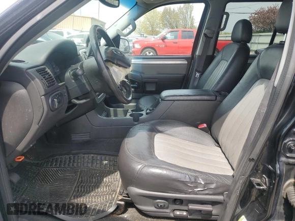 2005 Mercury Mountaineer Convenience с VIN 4M2DU86W55ZJ29459, выставлен на аукционе Copart как лот 53479805 с пробегом Не указан миль и Списание • Salvage title. История ставок и продаж доступна на DreamBid. Изображение 7.