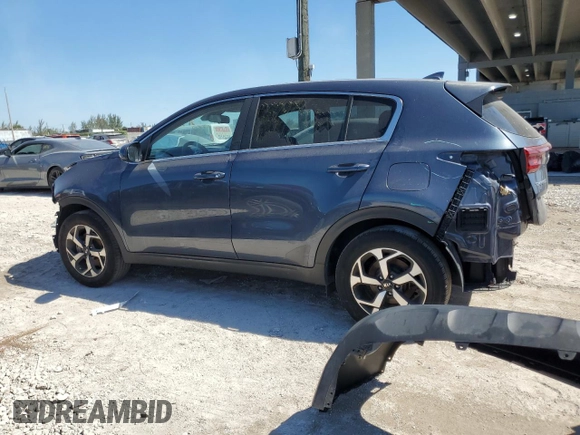 2020 Kia Sportage LX with VIN KNDPM3AC0L7725798, listed as a Copart auction lot 47143165 with 52,190 mi miles and Salvage Title. Bid and sale history available at carsss.com. Image 2.
