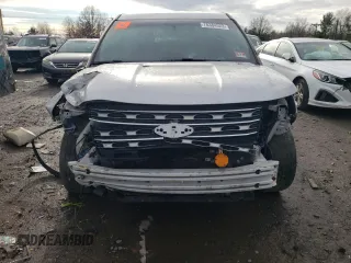 2019 Ford Police Interceptor Utility z VIN 1FM5K8AR3KGA29722, wystawiony jako Copart lot #78384523 z przebiegiem Nie podano mil oraz Szkody całkowita. Historia ofert i sprzedaży dostępna na DreamBid. Obrazek 5.