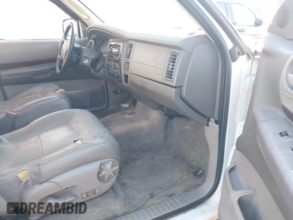 2002 Dodge Durango z VIN 1B8HR58N92F182198, wystawiony jako IAAI lot #41302768 z przebiegiem 263 477 mil mil oraz . Historia ofert i sprzedaży dostępna na DreamBid. Obrazek 5.