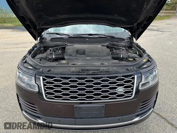 2020 Land Rover Range Rover HSE with VIN SALGS2RUXLA598308, listed as a Copart auction lot 56398735 with 132,979 mi miles and Clean Title. Bid and sale history available at DreamBid. Image 7.