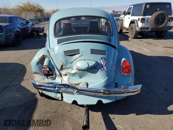 1971 Volkswagen Beetle с VIN 1112015752, выставлен на аукционе Copart как лот 41780465 с пробегом 92 532 миль миль и Списание • Salvage title. История ставок и продаж доступна на DreamBid. Изображение 6.
