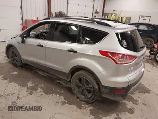 2014 Ford Escape SE z VIN 1FMCU9GX1EUD67624, wystawiony jako IAAI lot #41986362 z przebiegiem 79 921 mil mil oraz . Historia ofert i sprzedaży dostępna na DreamBid. Obrazek 3.