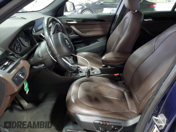 2017 BMW X1 xDrive28i with VIN WBXHT3C38H5F81270, listed as a Copart auction lot 49447865 with 185,048 mi miles and Clean Title. Bid and sale history available at carsss.com. Image 7.