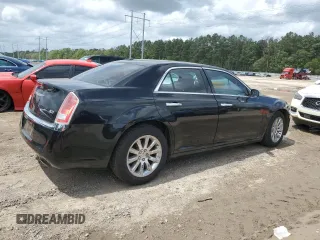 2012 Chrysler 300 Limited z VIN 2C3CCACG6CH144305, wystawiony jako Copart lot #51346195 z przebiegiem 133 872 mil mil oraz Szkoda całkowita • Salvage title. Historia ofert i sprzedaży dostępna na DreamBid. Obrazek 3.